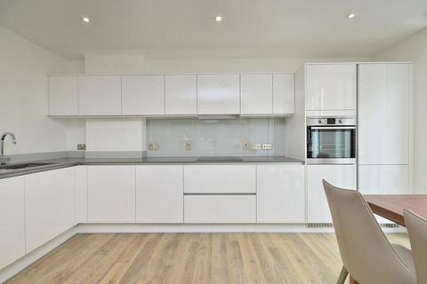 2 bedroom flat to rent, Butler Court, Hyde Lane, Battersea, London, SW11