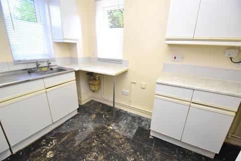 1 bedroom apartment for sale, Lesney Gardens, Rochford