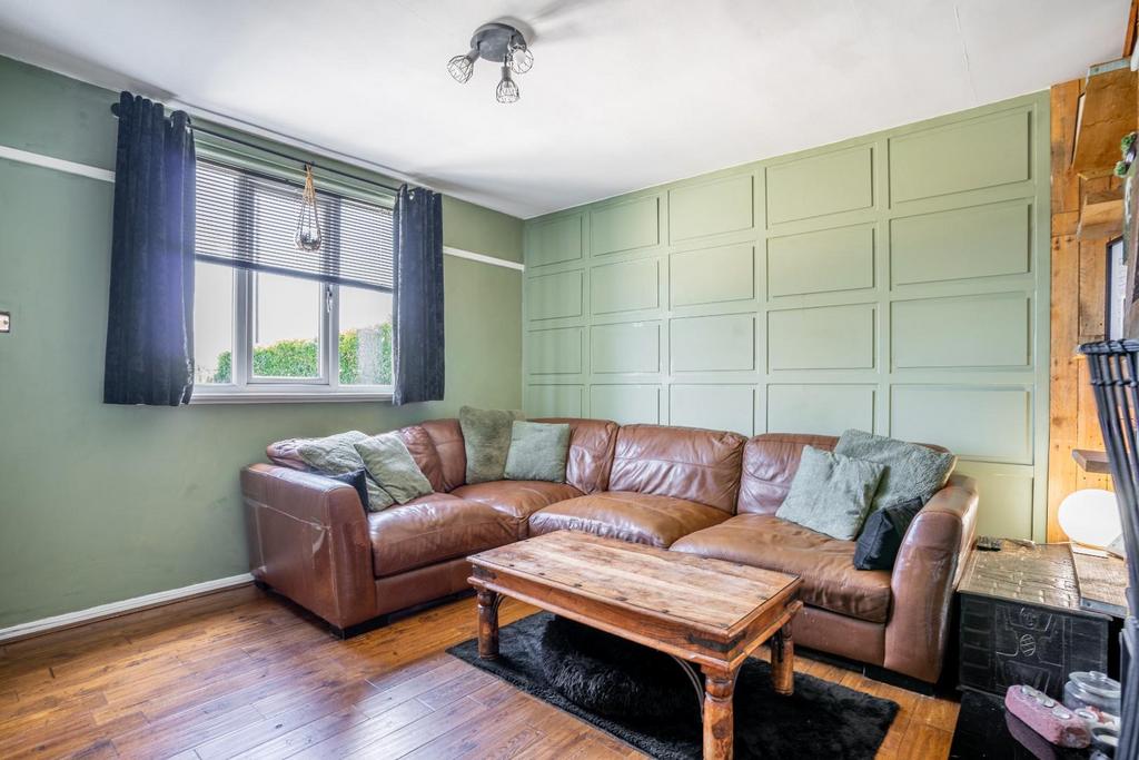 Crombie Avenue, York 3 bed semidetached house for sale £325,000