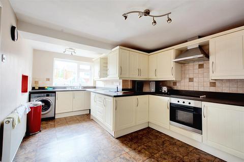 3 bedroom semi-detached house for sale, Labray Road, Calverton, Nottingham