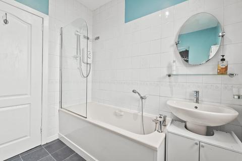 11 Avondale Crescent, Armadale, Bathgate, EH48 3HL