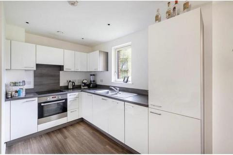 1 bedroom flat to rent, Connersville Way, Croydon