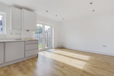 10 Clyde Avenue, South Croydon, CR2 9DS