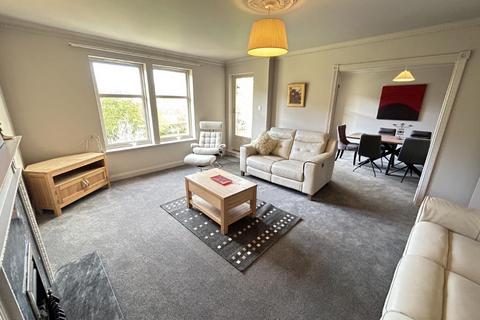 3 bedroom flat to rent, St Margaret's Place, Marchmont, Edinburgh, EH9