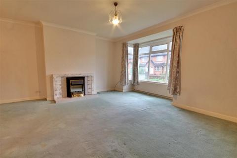 3 bedroom semi-detached house for sale, Wylies Road, Beverley