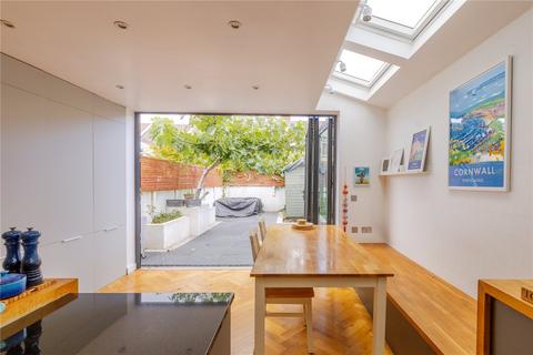31 Birch Road, Southville, Bristol, BS3 1PE