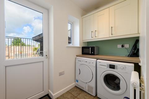 83 Strode Road, Street, BA16 0DJ