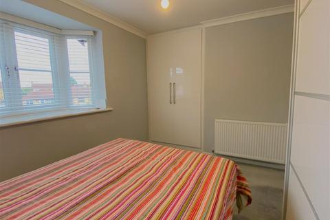 11 Blackthorn Drive, Syston, Leicester, LE7 1YT