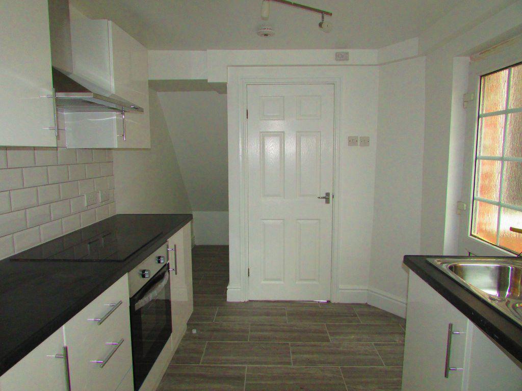 Tulketh Brow, Preston, Lancashire 1 bed flat to rent £550 pcm (£127 pw)