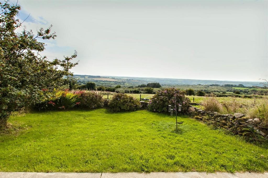 Front Garden area