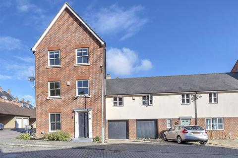 4 bedroom townhouse for sale, Barwell Road, Bury St. Edmunds