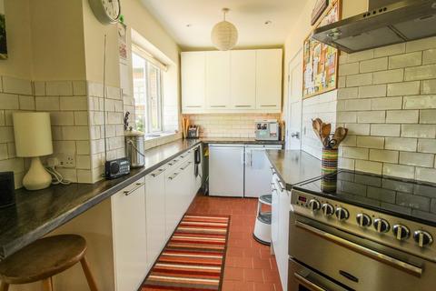 10 Beech Row, Hildersham, Cambridge, CB21 6BT