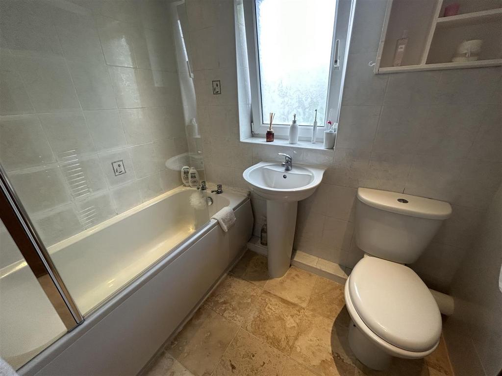 BATHROOM &amp; WC