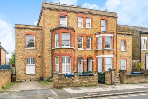 3 bedroom maisonette for sale, Griffiths Road, Wimbledon