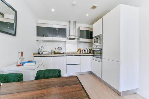 2 bedroom flat for sale, Newgate, East Croydon, Croydon, CR0