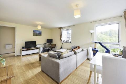 2 bedroom flat to rent, Lordship Lane, East Dulwich, London, SE22