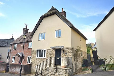 3 bedroom semi-detached house for sale, Penn Hill View, Stratton, Dorchester