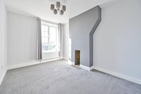 2 bedroom flat for sale, Dog Kennel Hill Estate, Denmark Hill, London, SE22