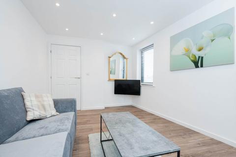 12 Beckham Place, Norwich, NR3 3DZ