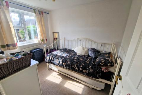 2 bedroom terraced house to rent, Moorhen Drive, Lower Earley