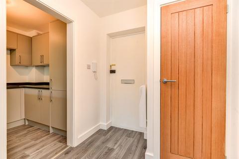 1 bedroom flat for sale, Downview Road, Worthing BN11