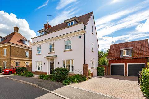 5 bedroom detached house for sale, Ormesby Chine, South Woodham Ferrers, Chelmsford, Essex, CM3