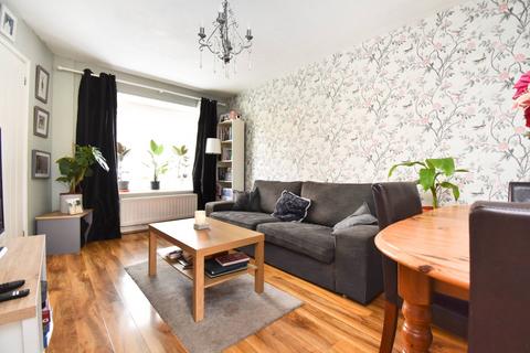 2 bedroom end of terrace house for sale, Thorneycroft Close, WALTON-ON-THAMES, KT12