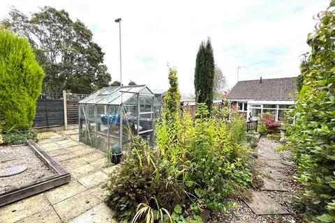 2 bedroom semi-detached bungalow for sale, Kelvedon Way, Rugeley