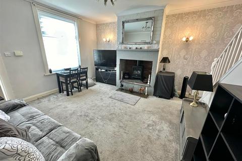 1 bedroom semi-detached house for sale, Nettleton Road, Mirfield