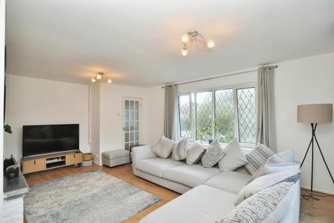 3 bedroom detached bungalow for sale, Gosling Avenue, Offley