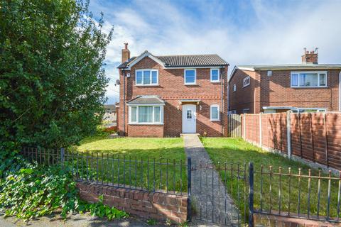 3 bedroom detached house for sale, Eastbourne View, Pontefract WF8