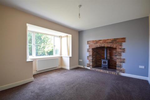 3 bedroom detached house for sale, Eastbourne View, Pontefract WF8