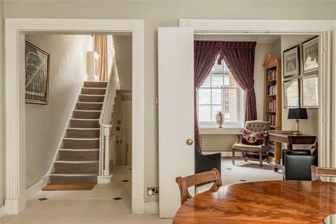 undefined, Moreton Place, Pimlico, SW1V
