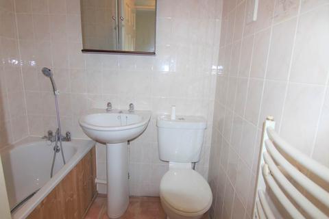 2 bedroom house to rent, Hambledon Rd, North Worle, Weston-super-Mare