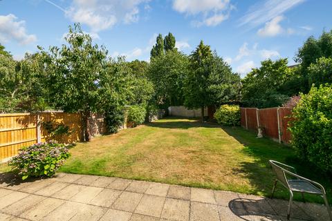 4 bedroom semi-detached house for sale, Barnfield Gardens, Kingston Upon Thames, KT2