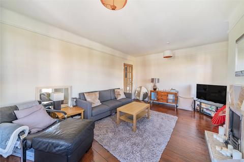 1 bedroom flat for sale, Portsmouth Road, Surbiton KT6