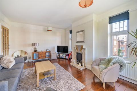 1 bedroom flat for sale, Portsmouth Road, Surbiton KT6