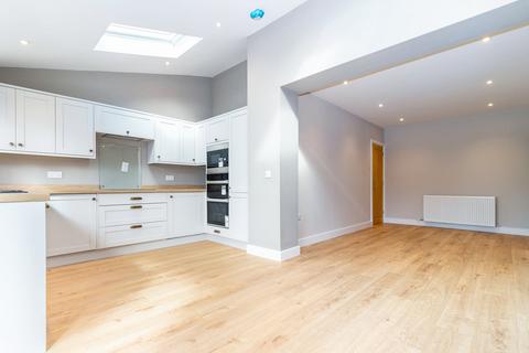 11 Lansdowne Crescent, Carlisle, CA3 9EU