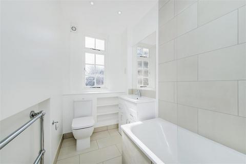 Studio to rent, Morpeth Terrace, SW1P