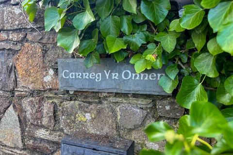 4 bedroom semi-detached house for sale, Carreg Yr Onnen, Trefin, SA62 5AG