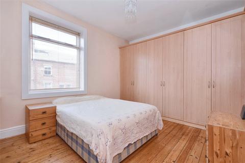 3 bedroom terraced house for sale, Eshald Place, Woodlesford, Leeds