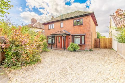 3 bedroom detached house for sale, Cecil Road, Norwich