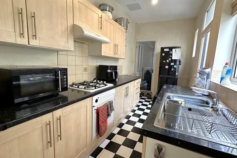 60 Bond Street, Stirchley, Birmingham, B30 2LA