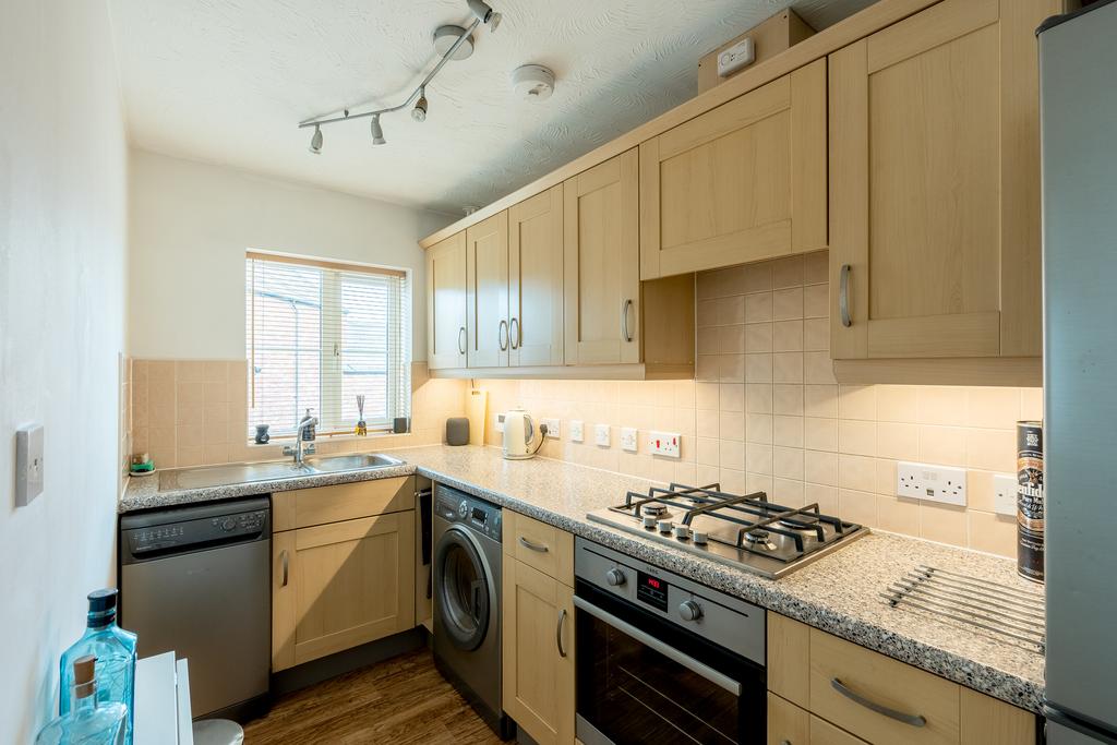 Stoke Gifford, Bristol BS34 2 bed coach house for sale £289,950