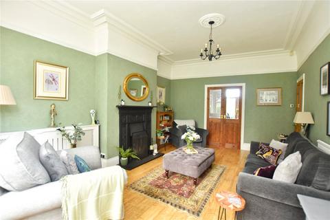 4 bedroom terraced house for sale, Rochdale Road East, Heywood, Greater Manchester, OL10