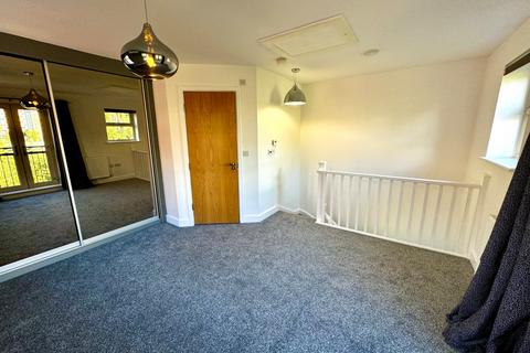 2 bedroom end of terrace house to rent, Holts Crest Way, Leeds, West Yorkshire, LS12