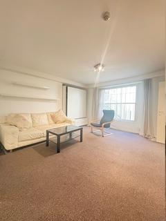 1 bedroom flat to rent, Leinster Gardens, London W2