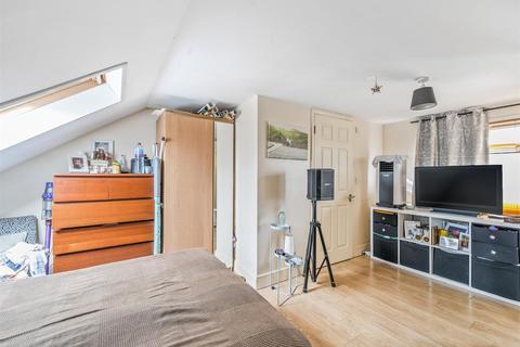 5 bedroom terraced house for sale, Cobbold Road, London, NW10