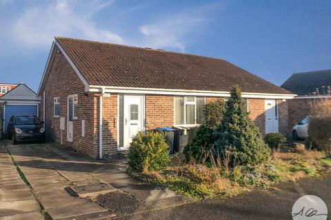 2 bedroom bungalow for sale, Alexander Close, Thirsk, YO7