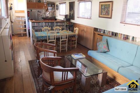 2 bedroom houseboat for sale, Chelsea harbour Pier, London, SW10